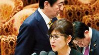 民主政治危うくする｢米国第一｣追従の日本