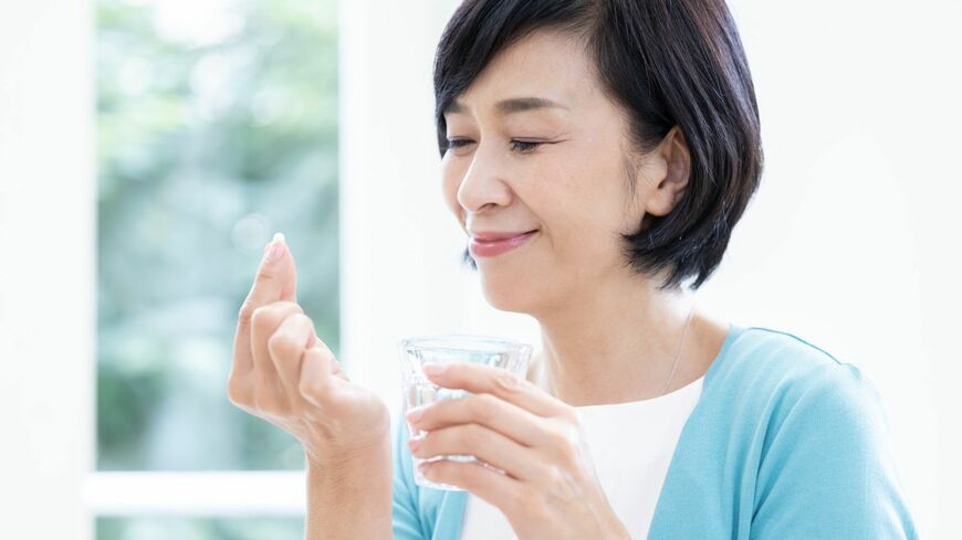 なぜジェネリック医薬品は安いのか？（写真：pearlinheart／PIXTA）この記事の画像を見る(◯枚)