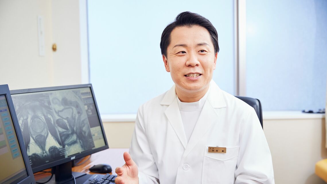 糖尿病治療薬から尿路結石症の治療薬の可能性を見つけた阿南剛医師（写真：四谷メディカルキューブ提供）