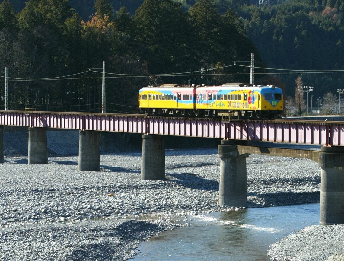 大井川鉄道に渡った元南海21000系（筆者撮影）