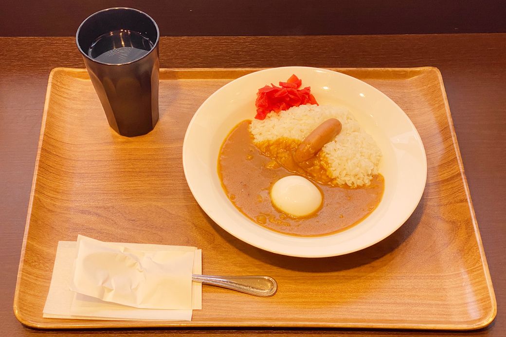 curry shop C&Cの朝カレーBセット500円（筆者撮影）