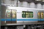 「Odakyu」のマークは戸袋2カ所に入る