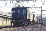 品川駅の構内を走るEF10形重連が牽引する貨物列車（撮影：南正時）