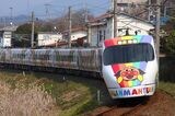 「アンパンマン列車」仕様の8000系（撮影：南正時）