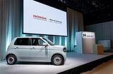 ホンダの新型軽乗用EV「N-ONE e:」（写真：三木 宏章）