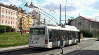 今さら復活｢トロリーバス｣に隠された新技術 プラハで46年ぶり導入､新世代の乗り物に？