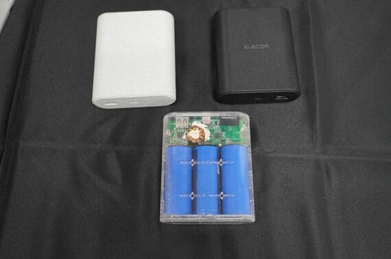 エレコム モバイルバッテリー