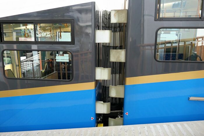ケーブルカーは2両で1編成