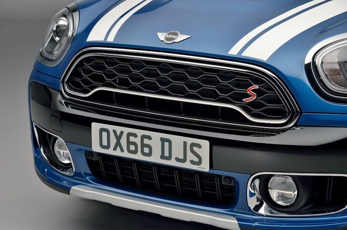 ミニ クーパー S カントリーマン（クロスオーバー） オール4｜MINI Cooper S Countryman ALL4