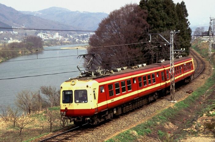 長野電鉄に渡った元東急5000系