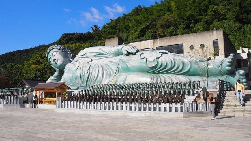 釈迦涅槃像