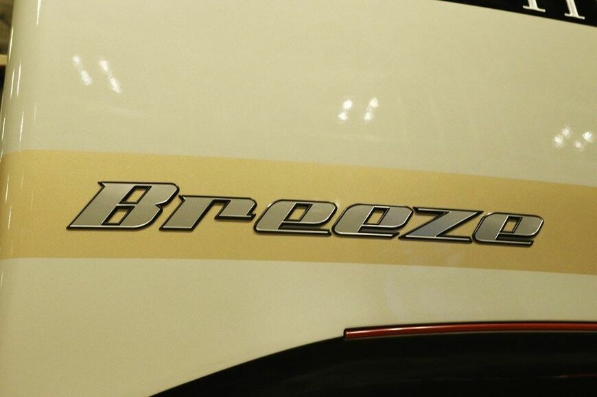 アレグロブリーズ33BRのディテールや情報（筆者撮影）