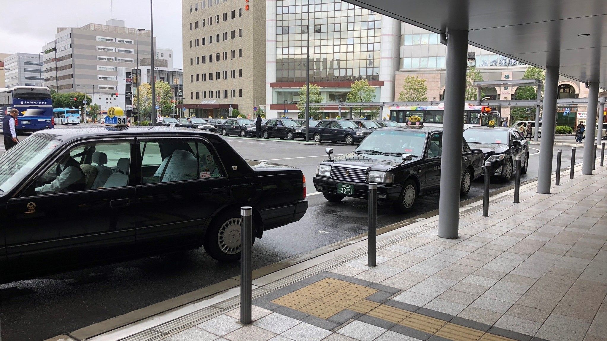 タクシーの仕事が最後の砦 地方運転手の本音 世相をリアルに映し出す 流転タクシー 東洋経済オンライン 経済ニュースの新基準