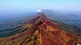 シマンドゥ鉱山はギニア南東部の僻地にあり、鉱石を運ぶための鉄道･港湾の建設が欠かせない（写真はウィニング・コンソーシアムのウェブサイトより）