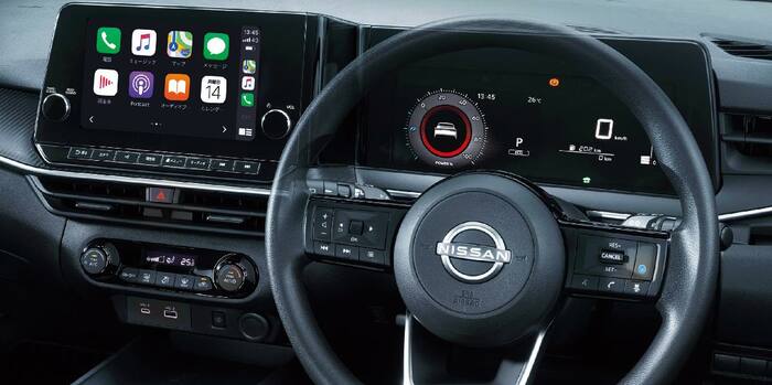 日産「新型ノート」のインテリア（写真：日産自動車）