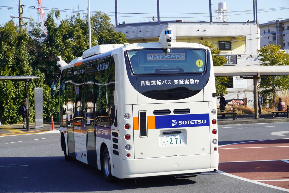 自動運転バス