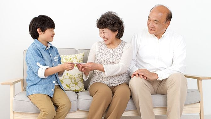 ｢孫への教育費贈与｣で税金をタダにするコツ 2021年4月以降は要件厳格化に注意が必要だ | 政治・経済・投資 | 東洋経済オンライン