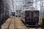 新幹線との並行区間を走る7300系