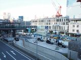 駅前広場整備やビル解体などが進む渋谷駅西口（記者撮影）