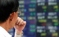 日経平均株価は3日続伸､2カ月半ぶりの高値 半導体関連株が牽引､大引けにかけ伸び悩む