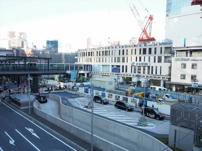 駅前広場整備やビル解体などが進む渋谷駅西口