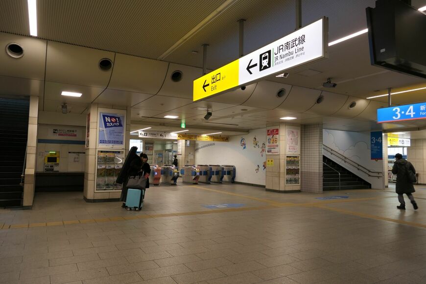 登戸駅はJR南武線への乗り換え利用が多い（記者撮影）