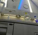 トイレ内の光景。体調が悪すぎて便座に座ることさえ辛いので、床でグッタリ過ごしていた（筆者撮影）