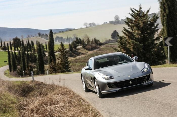 フェラーリ GTC4 ルッソT｜Ferrari GTC4Lusso T