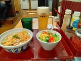 なか卯で夜ご飯（著者撮影）