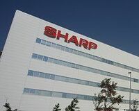 シャープが国内で２０００人希望退職、鴻海との協議は３０日か