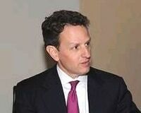 ガイトナー米財務長官への辞任圧力がしだいに強まる、金融改革実行こそ優先課題