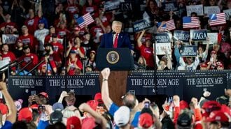 低下するトランプ支持率､日本は｢時間稼ぎ｣も手