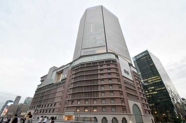 電車から 週刊誌広告 を排除した阪急の美意識 通勤電車 東洋経済オンライン 社会をよくする経済ニュース