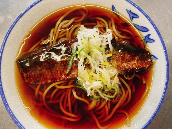 名物の「にしんそば」にしんがホロホロでうまい