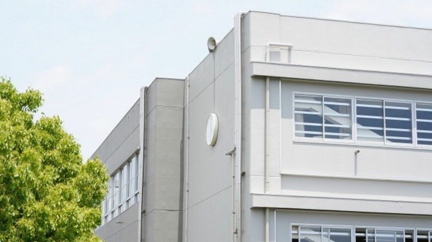 年々増え続けるいじめの認知件数。早期発見や適切な対処のためにはどうしたらいいでしょうか？（写真：AC）この記事の画像を見る(◯枚)