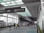 地下鉄直結の通路