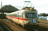 名鉄のもう1つの流線形電車、3400系「いもむし」＝須ヶ口にて（撮影：南正時）