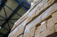 ウッドショック､住宅木材価格｢平時の4倍｣の激震 中小工務店の資金繰りが逼迫､影響の長期化も