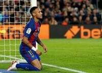 スペイン検察､ネイマール選手に禁錮2年求刑 バルサ移籍時の不正で