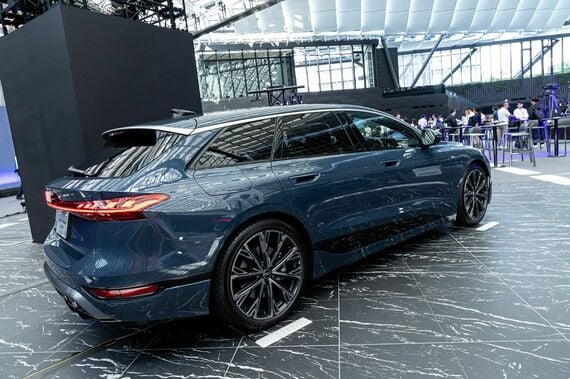 A6 Avant e-tronのリアビュー