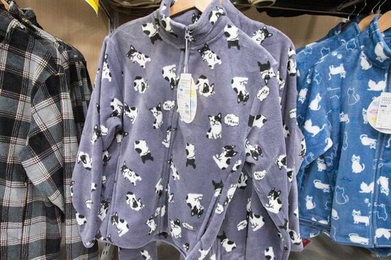 フレンチブルドッグ柄のフリース