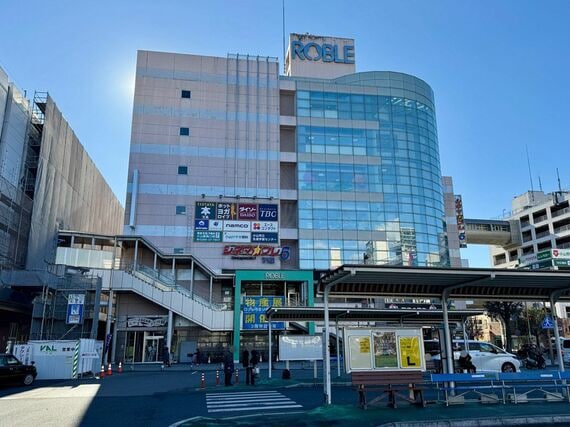 栃木県の小山駅前にある高層モール「ロブレ」