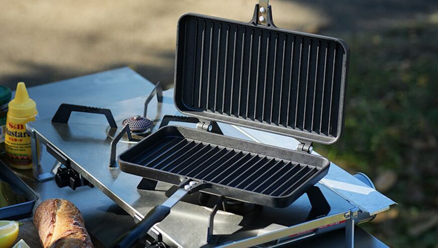 キャンプ飯の新定番！ ホットサンドメーカーの進化形「キューバサンドメーカー」とは？（写真：OCEANS編集部）