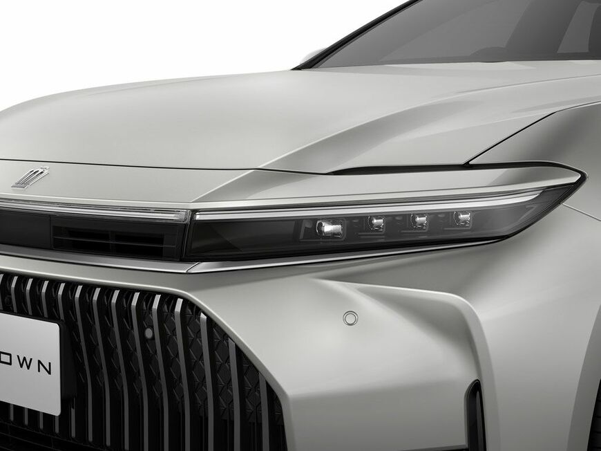 トヨタ「クラウン（セダン）」（写真：トヨタ自動車）