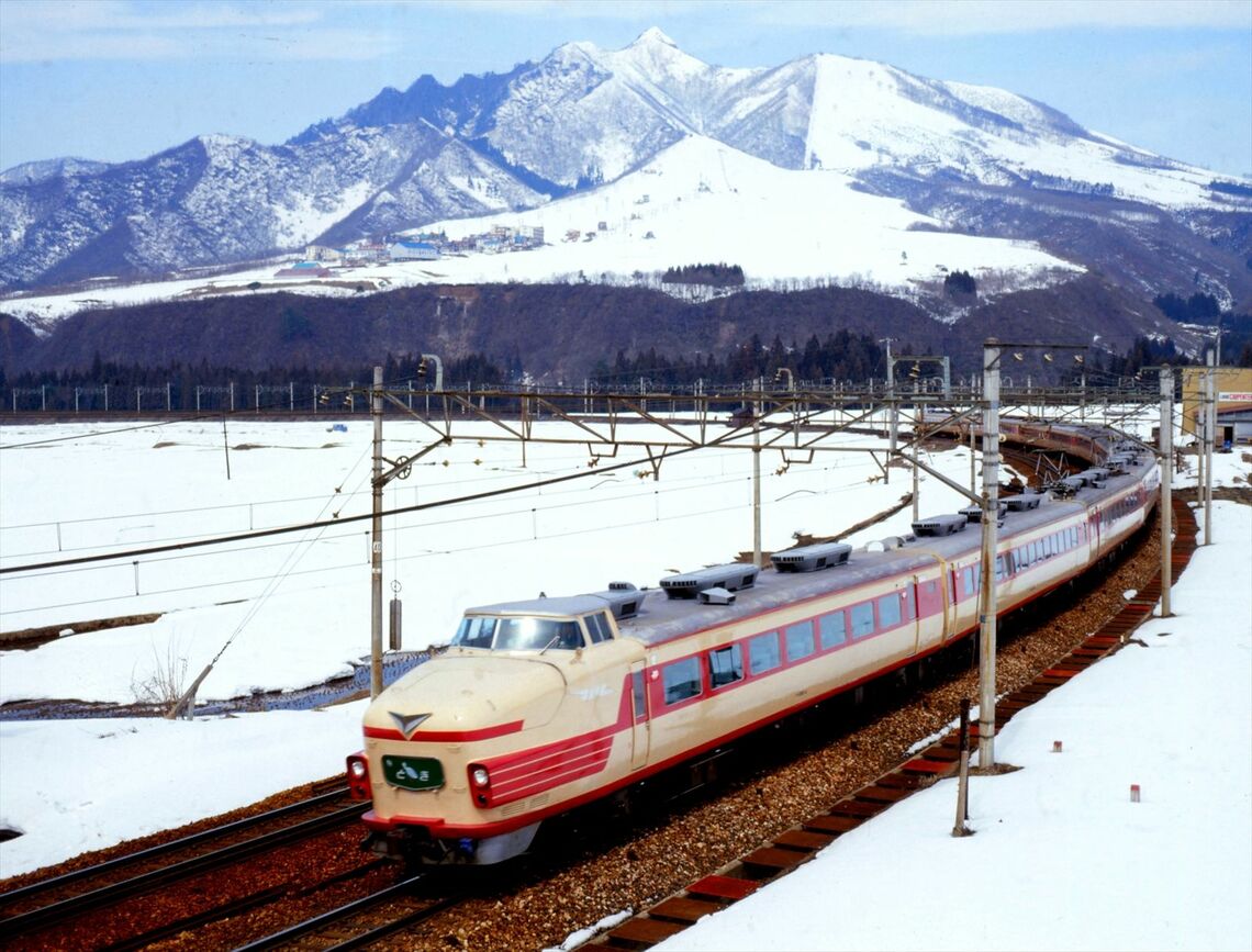 国鉄が生んだ｢直流特急型電車｣黄金期の記憶 181系｢とき｣から183系｢あずさ｣｢あまぎ｣､185系まで 2ページ目 | ビジネス | 東洋 ...