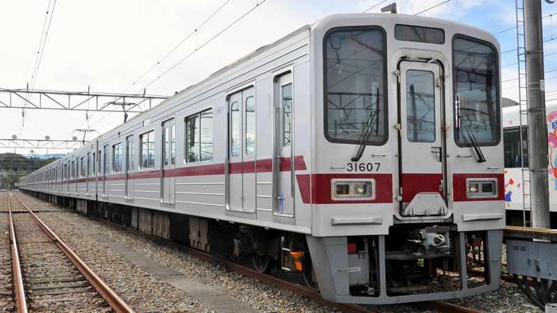 東武30000系　東上線後期形 東上線でも大活躍､｢転勤族｣東武30000系の半生 半蔵門線直通用のはずが
