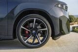 BMW iX3（写真：BMW）