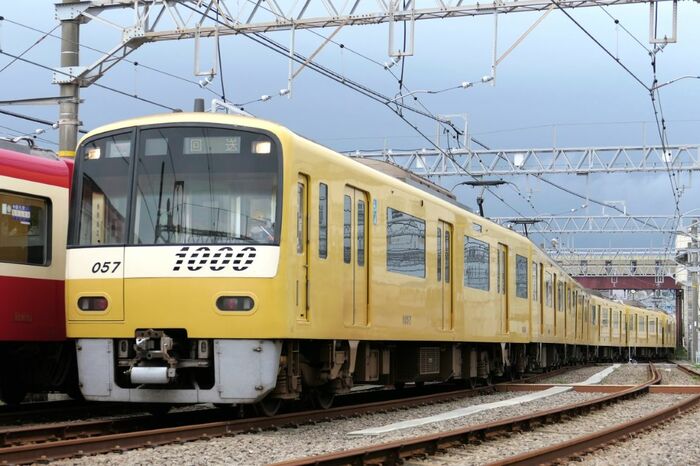 京急イエローハッピートレイン