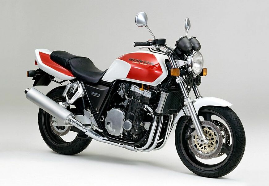 1992年発売のホンダ「CB1000スーパーフォア」（写真：本田技研工業）