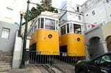 ラヴラ線のケーブルカーも止まったままになっている（筆者撮影）